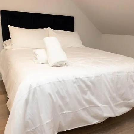 Thena Hotel - Spacious Studio Philadelphie Extérieur photo