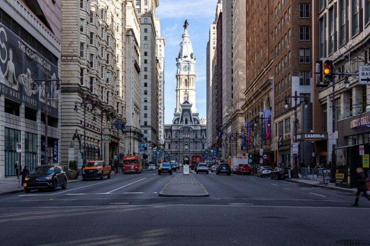 Thena - Spacious * Philadelphie